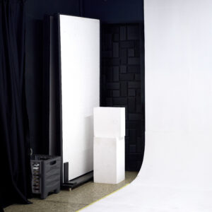 Short and long Posing Blocks and foamboard